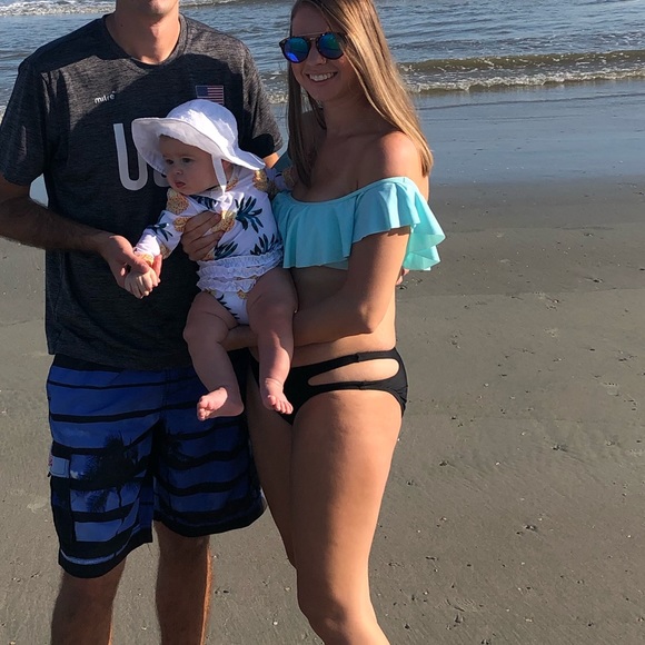 🌻❄️🍀Black bikini bottoms with slits on the sides🍀❄️🌻 - Picture 6 of 6